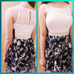 Selling a new unused causual/party dress.